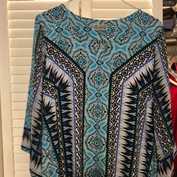 JM Collection Tops - Multi colored, sheer sleeves and lightweight top